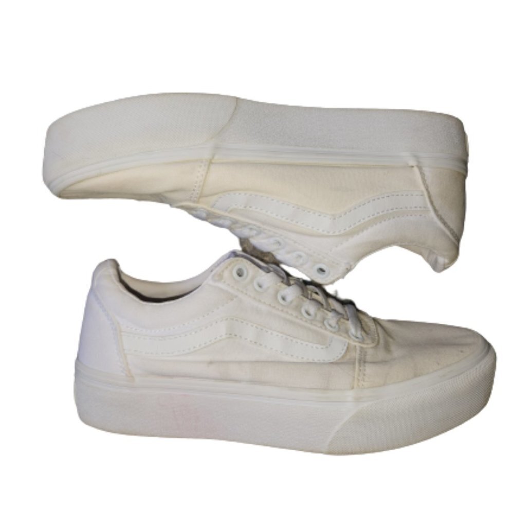 White Classic Vans Shoes || old Skool Chunky Sole 8.5 EUC